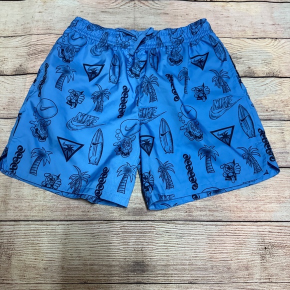 Nike Men's Shorts - Picture 1 of 3